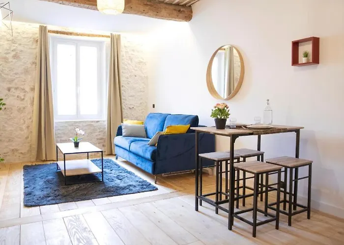 New - Ou Vieil Antibes