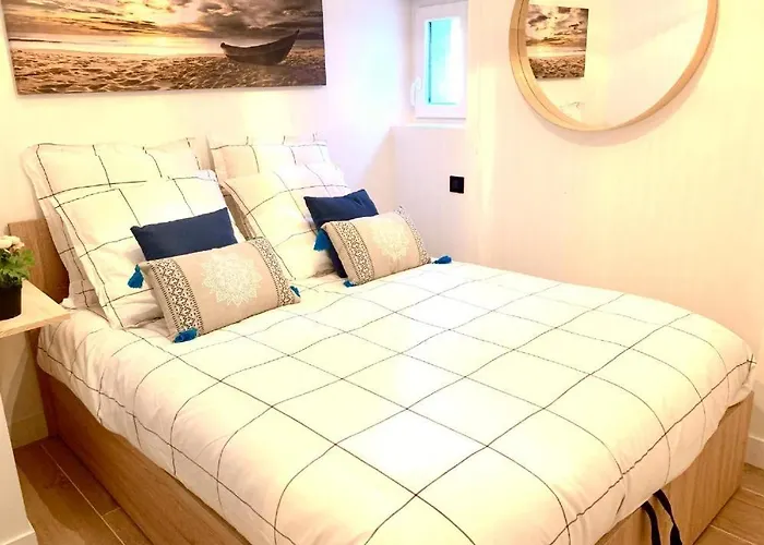 New - Ou Vieil Apartment *