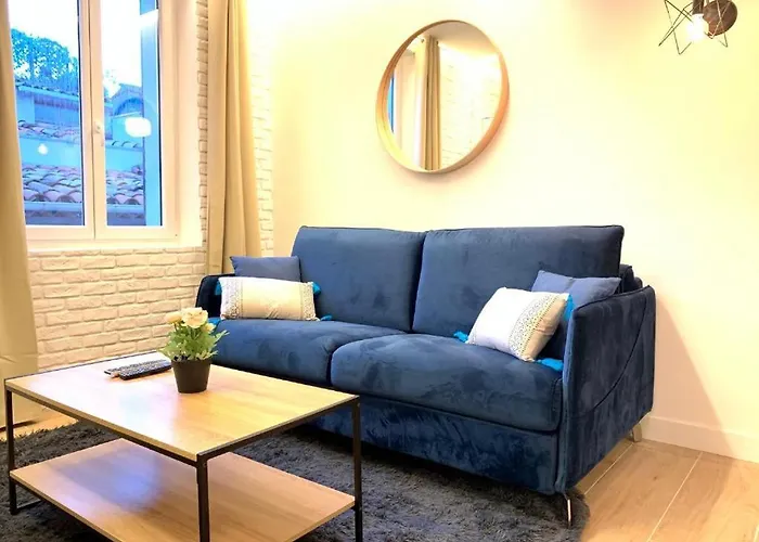 New - Ou Vieil Antibes